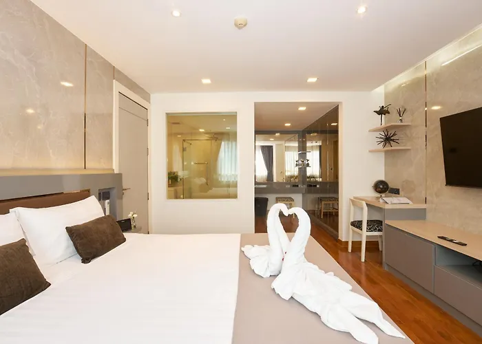 Shine Sukhumvit Thonglor