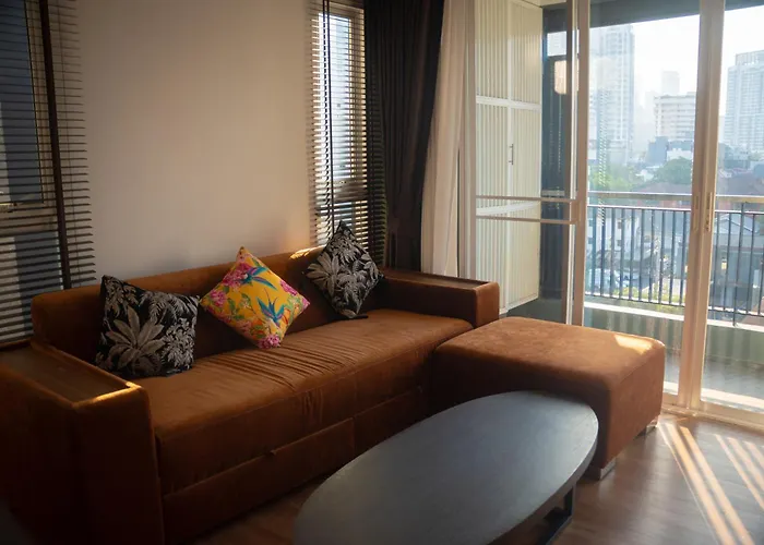 Shine Sukhumvit Thonglor Aparthotel 4*